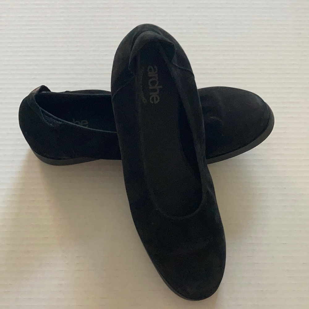 ARCHE black suede shoes. Made in France. Size 8